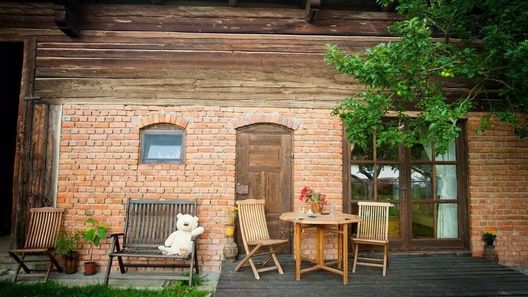 Casa de oaspeți Csűr Delnița (1)