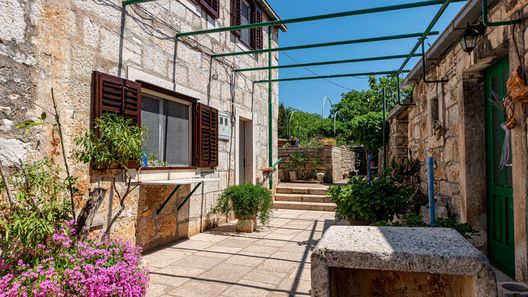 Apartmanok Parkolóhellyel Zrnovo, Korcula - 9239 Žrnovo (1)