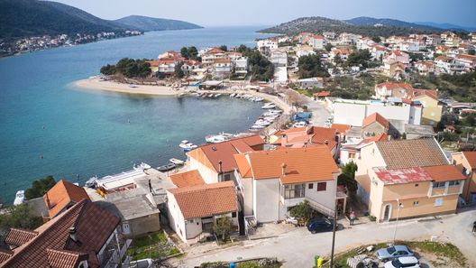 Apartmanok A Tenger Mellett Grebastica, Sibenik - 482 Grebaštica (1)