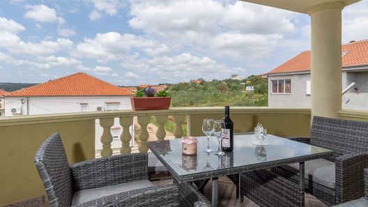 Apartmanok A Tenger Mellett Posedarje, Novigrad - 6190 Posedarje (1)