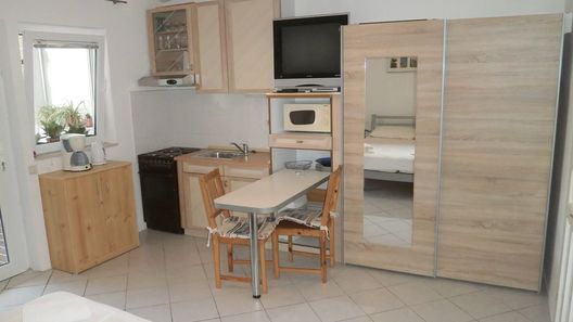 Apartmanok Parkolóhellyel Nin, Zadar - 12864 Nin (1)