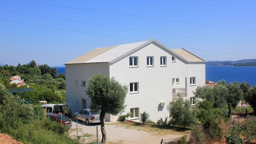 Apartmanok Parkolóhellyel Kuciste - Perna, Peljesac - 10161 Kučište - Perna (1)