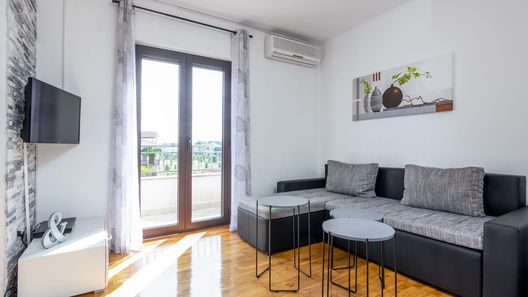 Apartmanok Parkolóhellyel Rovinj - 12656 (1)