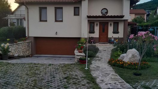 Petya-Lak Apartman Balatonfüred  (1)