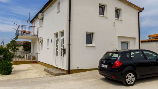 Apartments Mirko i Anda Okrug Donji (1)