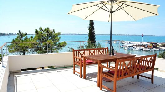 Apartmanok A Tenger Mellett Vrsi - Mulo, Zadar - 12519 Vrsi - Mulo (1)