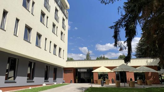 Parkhotel CARLSBAD INN Dalovice (1)