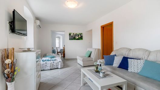 Apartmanok Parkolóhellyel Mali Losinj, Losinj - 8053 Mali Lošinj (1)