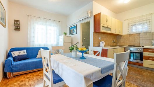 Családi Apartmanok A Tenger Mellett Kozino, Zadar - 5749 Kožino (1)