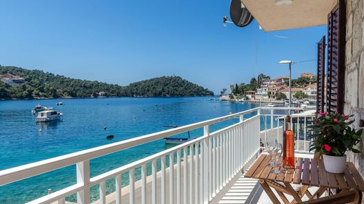 Apartmanok A Tenger Mellett Brna, Korcula - 561 Brna (1)