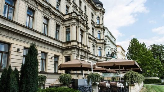 Le Palais Art Hotel Praha (1)