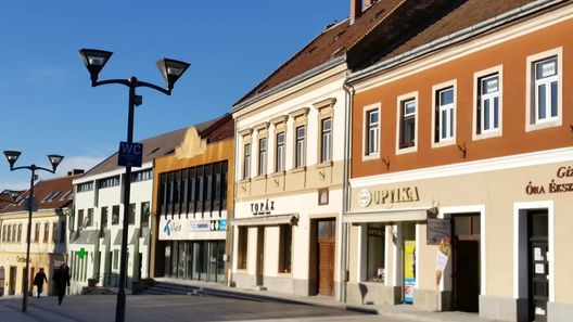 Sarolt Apartman Veszprém (1)