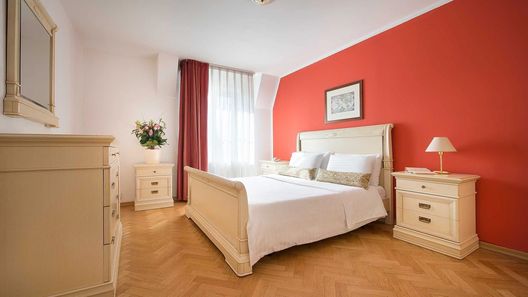 Hotel Suite Home Prague (1)