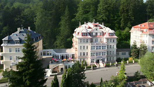 Lázeňská léčebna Mánes Karlovy Vary (1)