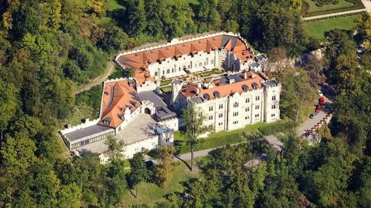 Hotel ŠTEKL Hluboká nad Vltavou (1)
