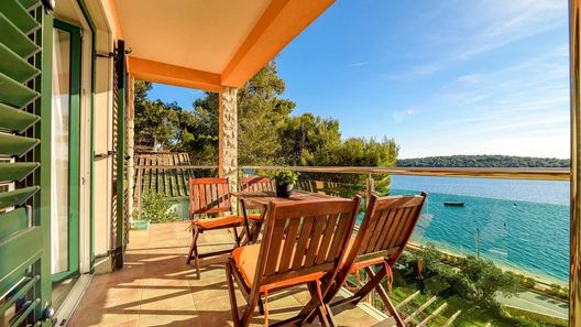 Apartmanok A Tenger Mellett Mali Losinj, Losinj - 5391 Mali Lošinj (1)