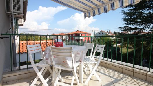 Apartmanok Parkolóhellyel Umag - 6934 (1)