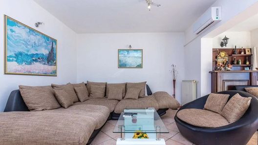 Apartmanok Parkolóhellyel Kostrena, Rijeka - 14285 Kostrena (1)