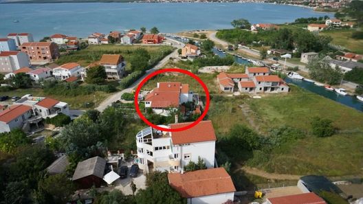 Apartmanok Parkolóhellyel Nin, Zadar - 14460 Nin (1)