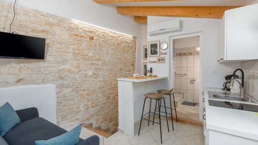 Apartmanok Parkolóhellyel Rovinjsko Selo, Rovinj - 14514 Rovinjsko Selo (1)