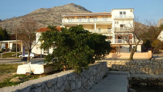 Apartments Bili-with the beautiful seaview Starigrad Paklenica (1)