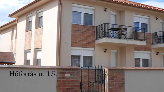 Imola és Andrea Apartmanház 2 Hajdúszoboszló (1)