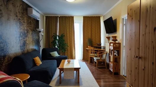 St. Benedek Apartman Mezőkövesd (1)