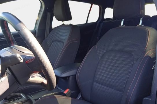 Ford Focus 1.0 EcoBoost mHEV ST-Line X aut