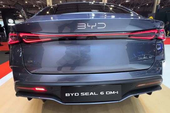 BYD Seal 6 DM-i Comfort
