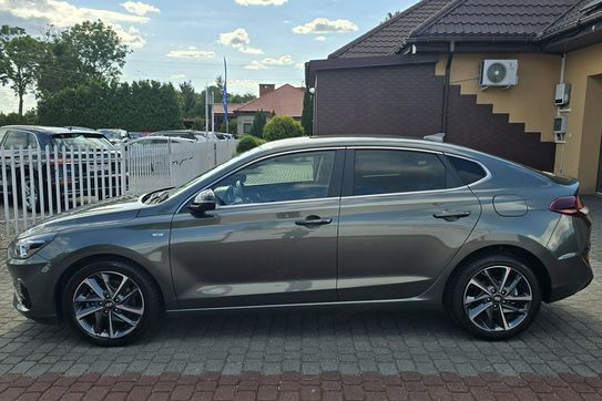 Hyundai i30 Fastback 1.5 T-GDI 48V DCT
