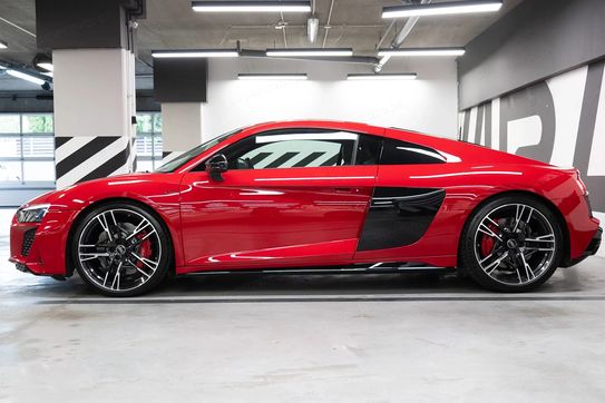 Audi R8 V10 RWD Performance
