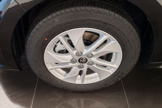 Toyota Yaris Comfort 1.5 Hybrid