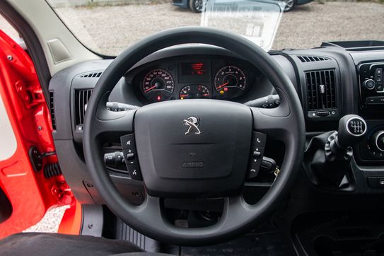 Peugeot Boxer L3 Zabudowa Brygadowa + Wywrotka