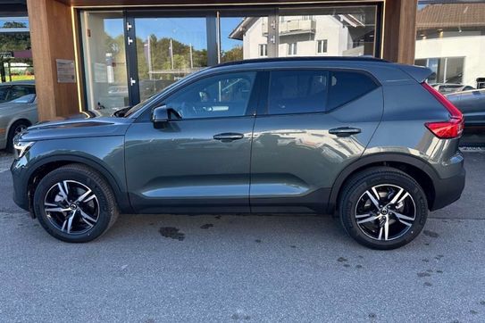 Volvo XC40 B4 Plus Dark