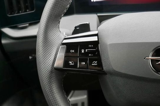 Opel Astra GS S&S eDTC 1.2 T mHEV