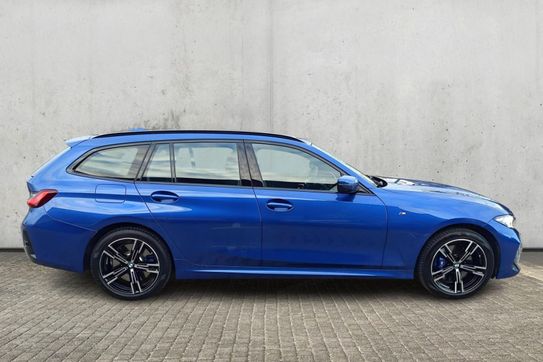 BMW Seria 3 330e PHEV xDrive M Sport aut