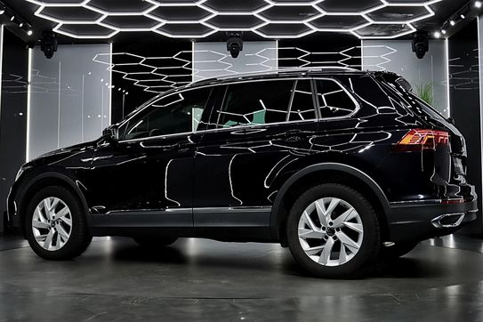 Volkswagen Tiguan 2.0 TSI 4Mot Elegance DSG