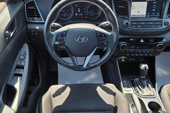 Hyundai Tucson 1.7 Crdi Bluedrive Style 2WD Dct