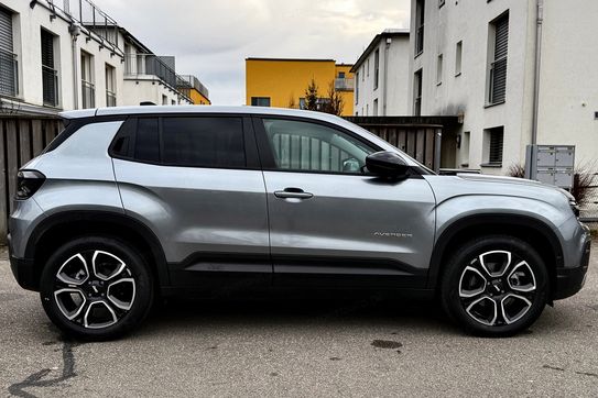 Jeep Avenger Summit 1.2 GSE T3 FWD