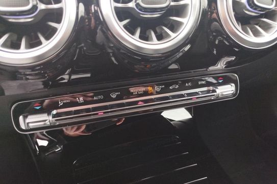 Mercedes Klasa A 200 AMG Line