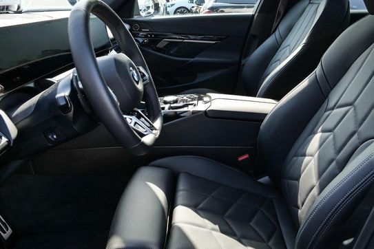 BMW Seria 5 540d xDrive M Sport