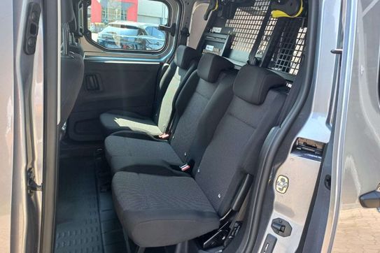 Fiat Doblo Cargo/Van Zabudowa Brygadowa AT8