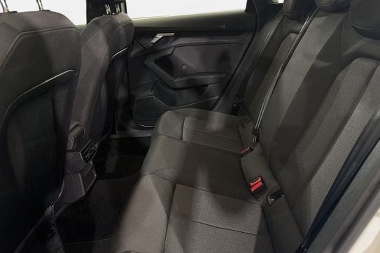 Audi A3 35 TFSI mHEV Advanced S tronic