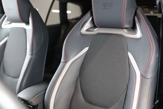 Toyota Corolla 2.0 Hybrid GR Sport