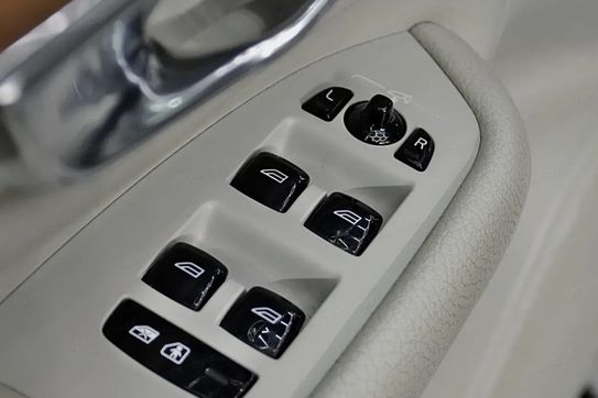 Volvo XC90 T8 AWD Plug-In Hybrid Inscription 7os aut