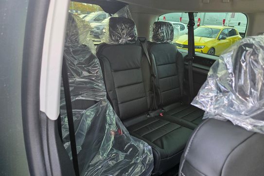 Opel Zafira Life Extra Long L2H1 Business VIP AT8