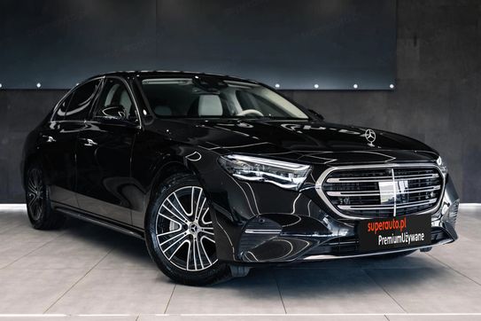 Mercedes Klasa E E 200 mHEV 4-Matic AMG 9G-Tronic