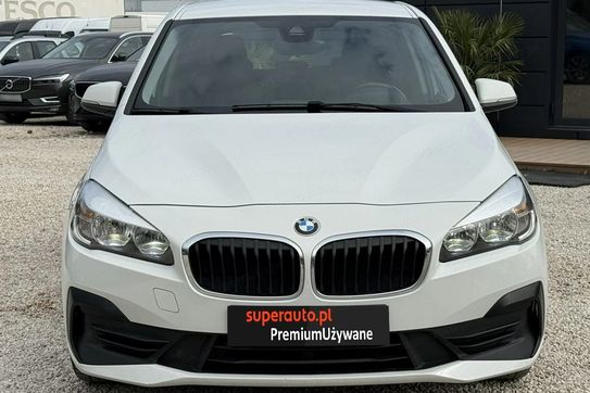 BMW Seria 2 216d aut