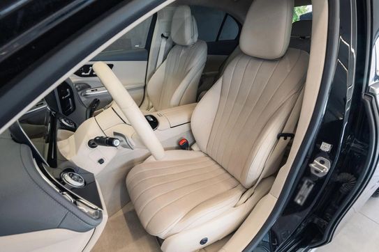 Mercedes Klasa E E 200 mHEV 4-Matic AMG 9G-Tronic