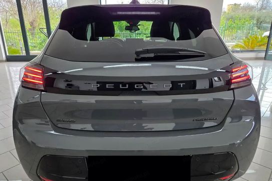 Peugeot 208 Allure e-DCS6  1.2 mHEV